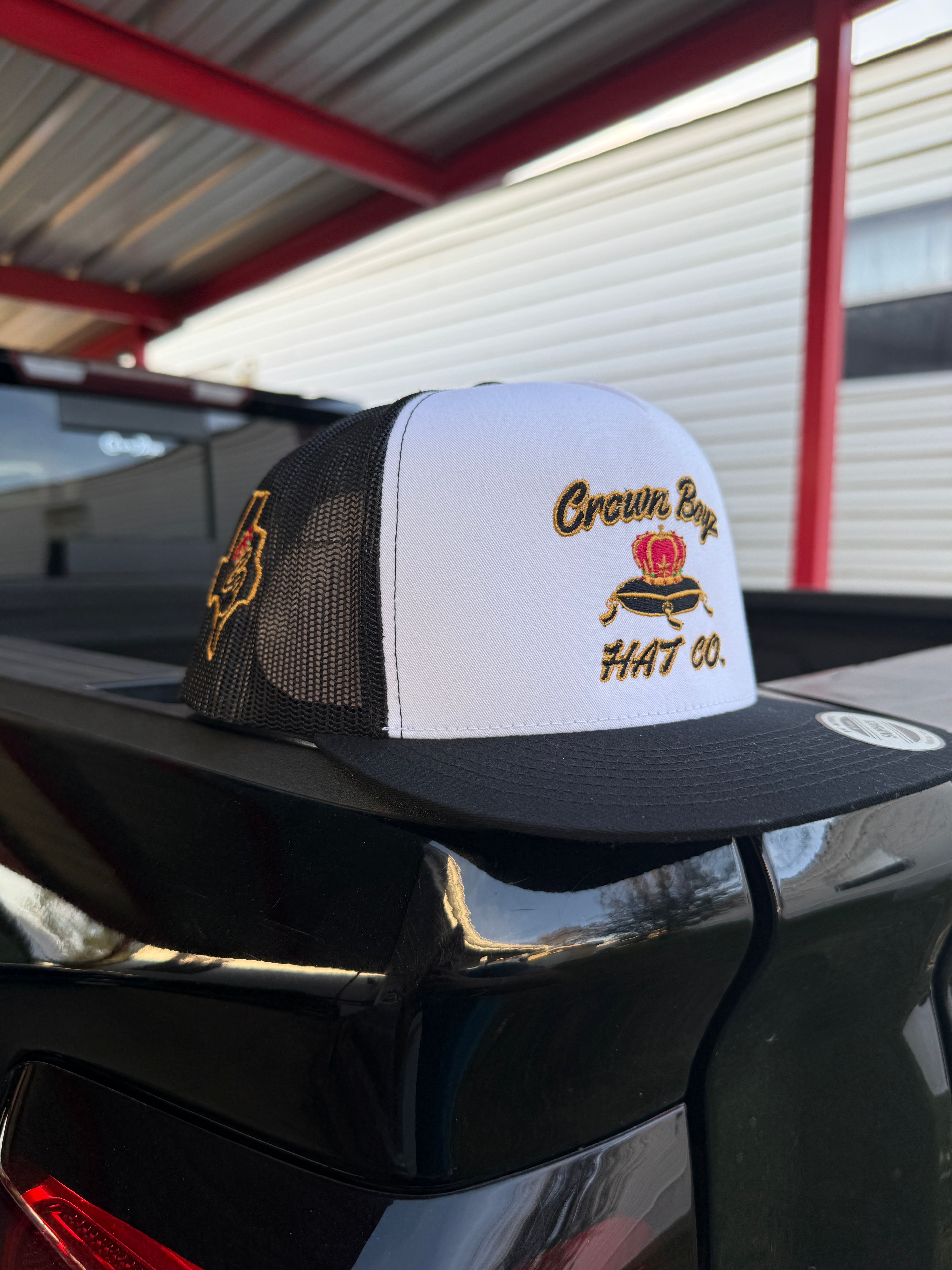 Black And White Crown Boyz hat